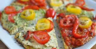 Pizza mit Chiasamen und Zucchini