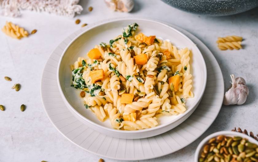 Recept za pastu sa špinatom i bundevom koji je pripremila YumYumParadise.