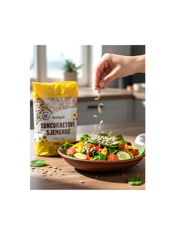 Nutrigold geschälte Nutrigoldkerne in einer 750 Gramm Packung