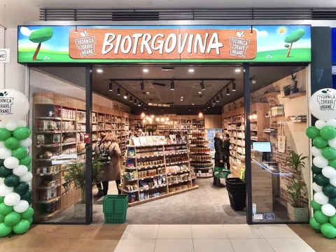Zadar - Einkaufszentrum Supernova