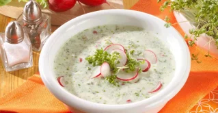 Cremige Radieschensuppe: Saisonales Rezept mit feiner Schärfe! Radieschensuppe