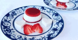 Panna Cotta mit Erdbeeren