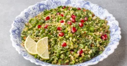 Quinoa-Salat mit Spinat