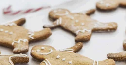 Gingerbread-Kekse mit Mandelmehl