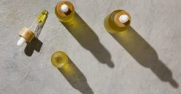 Natürliche Öle für die Haare – intensive Pflege mit Pflanzenkraft