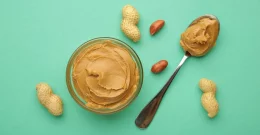 Erdnussbutter und ihre Vorteile für Gesundheit, Energie und Genuss
