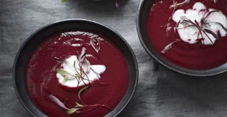 Suppe aus Roter Bete