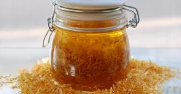 Karottenöl-Mazerat – für gesunde Haut und natürlich gebräunten Teint