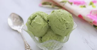 Matcha-Eis