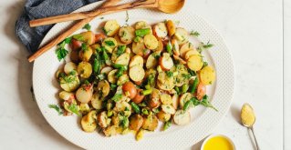 Kartoffelsalat am Teller