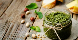 Haselnuss Pesto