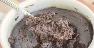 Mug Cake mit nur 5 Zutaten – schnell, fluffig & unglaublich lecker! Mug Cake