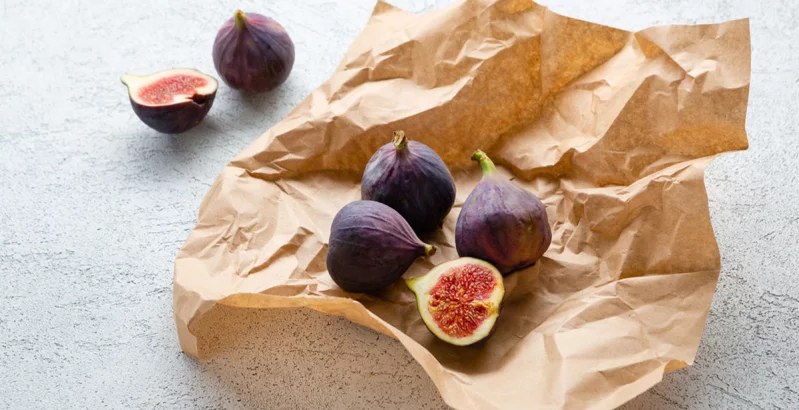Feigen auf Papier