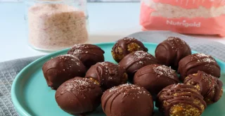 Dunkle Schokolade & Himalayasalz Kugeln