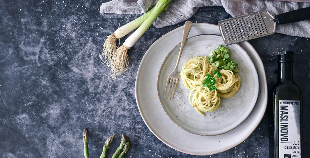 Pasta mit Brokkoli & Spargel