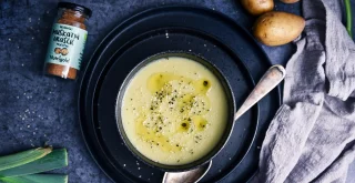 Suppe mit Lauch & Kartoffeln