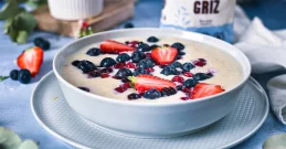 Reisgrieß mit Früchten