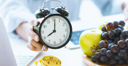 Uhr