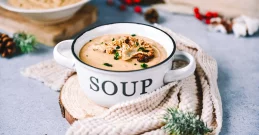 Geröstete Blumenkohl-Suppe: perfekte Begleitung für kalte Tage!