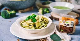 Grünes Paradies auf dem Teller: Pasta mit Brokkoli-Pesto!