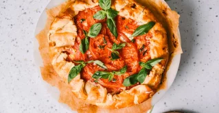 Galette mit Tomaten und Ricotta – mediterraner Geschmack in seiner schönsten Form! Galette mit Tomaten und Ricotta