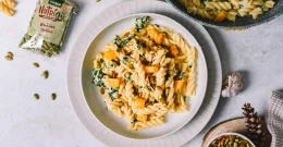 Pasta mit Kürbis und Spinat