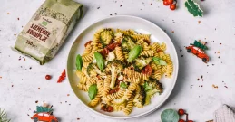 Winterliche Pasta mit Brokkoli und Hanfpesto