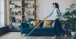 Schnell & gründlich: Die ultimative Checkliste für die festliche Hausreinigung