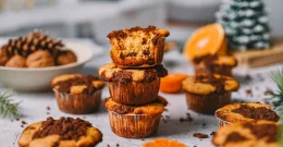 Crumble-Muffins mit Schokolade und Orange – stilvoll genießen!