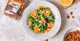 Salat mit Mandeln und Clementinen – mediterraner Genuss mit feiner Frische! Salat mit Mandeln und Clementinen