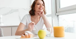 Gesund frühstücken neu gedacht: Warum Proteine allein nicht ausreichen?