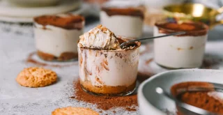 Fit Tiramisu – cremig, proteinreich & herrlich leicht!