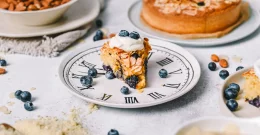 Zitronenkuchen mit Heidelbeeren