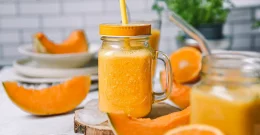 Mango, Honigmelone und Maca Smoothie
